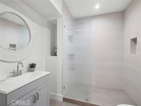 654 Canyon View Drive, Laguna Beach, CA