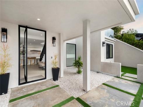 654 Canyon View Drive, Laguna Beach, CA