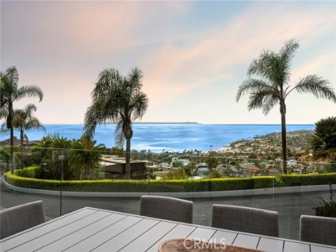 654 Canyon View Drive, Laguna Beach, CA