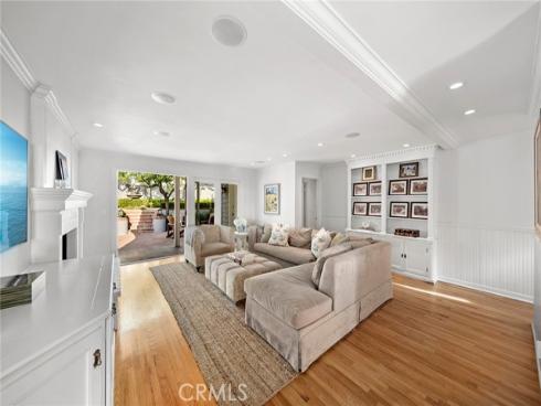 320  Emerald Bay  , Laguna Beach, CA