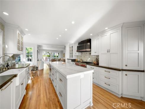 320  Emerald Bay  , Laguna Beach, CA