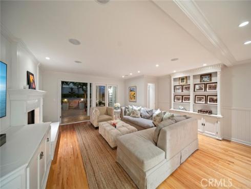 320  Emerald Bay  , Laguna Beach, CA