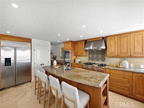 725  Balboa   Avenue, Laguna Beach, CA