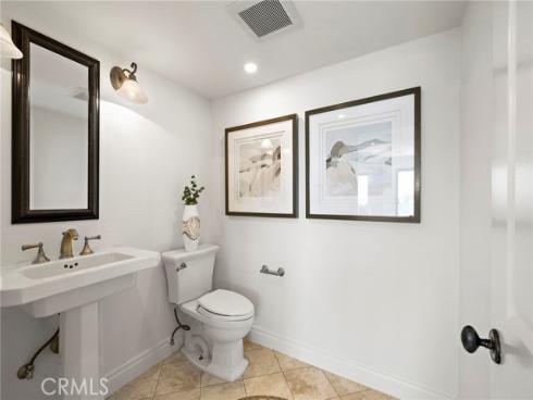 725  Balboa   Avenue, Laguna Beach, CA