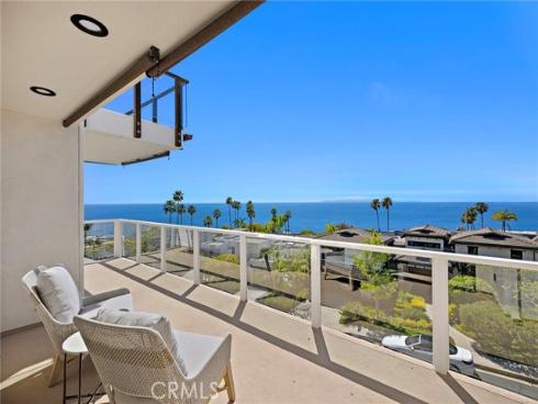 725  Balboa   Avenue, Laguna Beach, CA