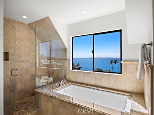 725  Balboa   Avenue, Laguna Beach, CA