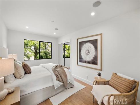 725  Balboa   Avenue, Laguna Beach, CA