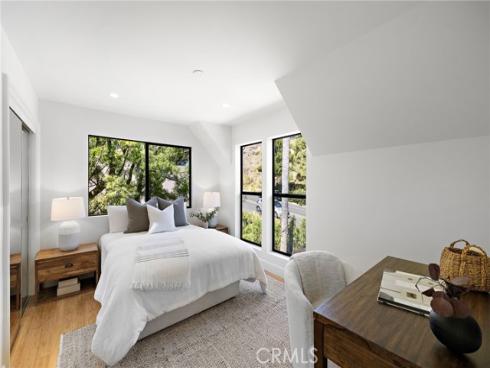 725  Balboa   Avenue, Laguna Beach, CA