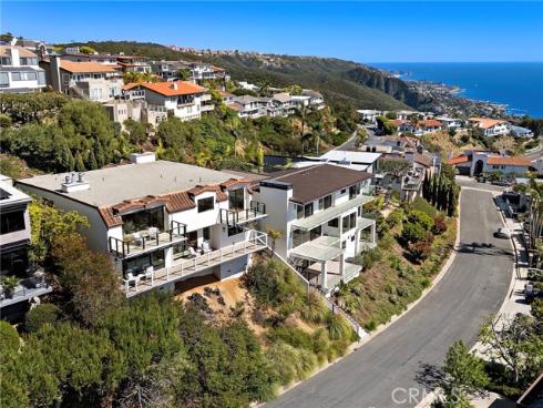 725  Balboa   Avenue, Laguna Beach, CA