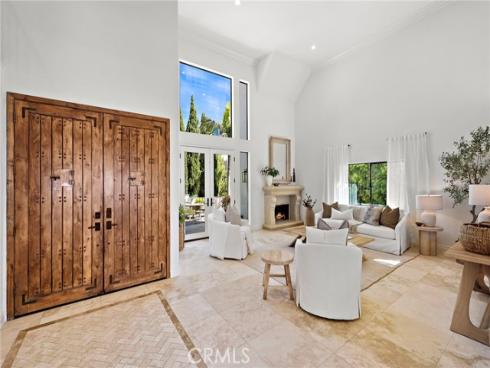 725  Balboa   Avenue, Laguna Beach, CA