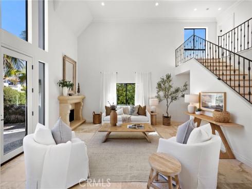 725  Balboa   Avenue, Laguna Beach, CA