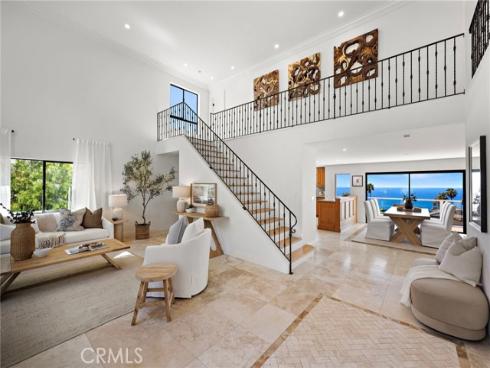 725  Balboa   Avenue, Laguna Beach, CA