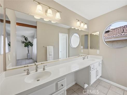 22  La Costa   Court, Laguna Beach, CA