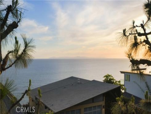 683 Alta Vista Way, Laguna Beach, CA