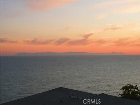 683 Alta Vista Way, Laguna Beach, CA