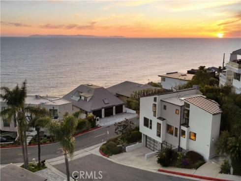 683  Alta Vista   Way, Laguna Beach, CA