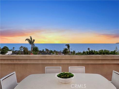 10  N. Stonington Road  , Laguna Beach, CA