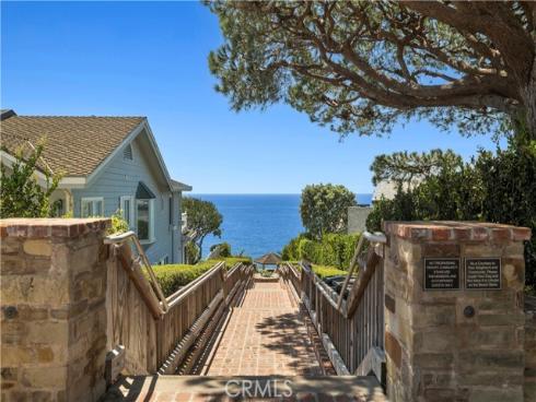10  N. Stonington Road  , Laguna Beach, CA