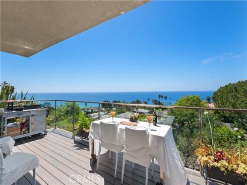 21682  Ocean Vista  B  Drive, Laguna Beach, CA