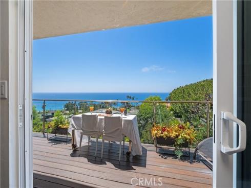 21682  Ocean Vista  B  Drive, Laguna Beach, CA