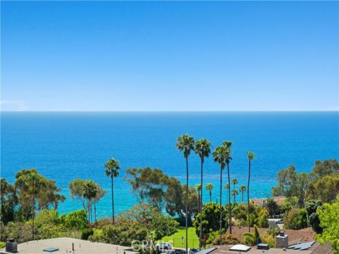21682  Ocean Vista  B  Drive, Laguna Beach, CA
