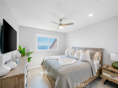 15 N Vista De Catalina  , Laguna Beach, CA