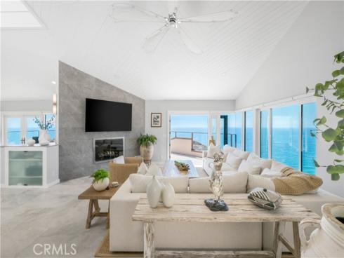 15 N Vista De Catalina  , Laguna Beach, CA