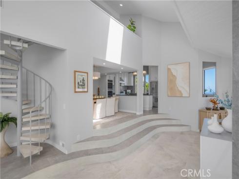 15 N Vista De Catalina  , Laguna Beach, CA