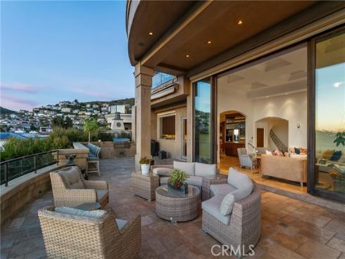 15  Smithcliffs  , Laguna Beach, CA
