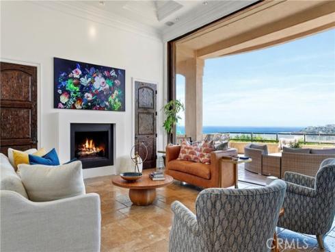 15  Smithcliffs  , Laguna Beach, CA