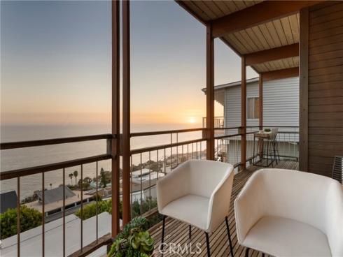 2581  Iris  , Laguna Beach, CA