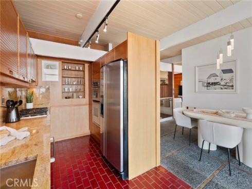 2581  Iris  , Laguna Beach, CA