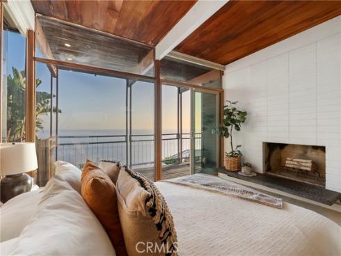 2581  Iris  , Laguna Beach, CA