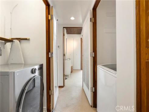 2581  Iris  , Laguna Beach, CA