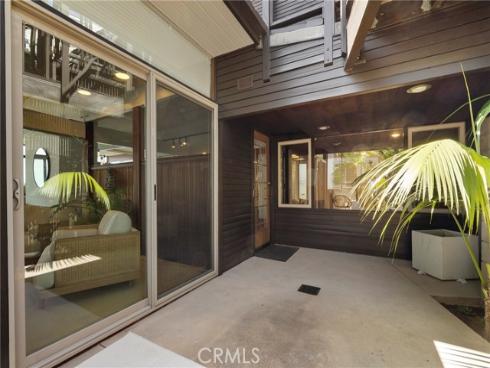 2581  Iris  , Laguna Beach, CA