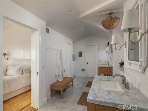 156  Chiquita  , Laguna Beach, CA