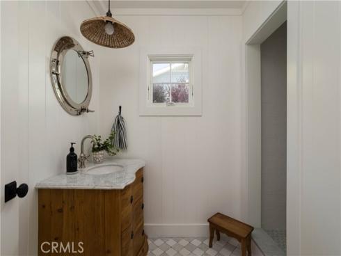 156  Chiquita  , Laguna Beach, CA