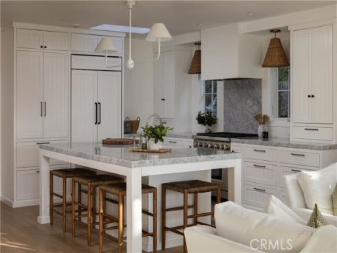 156  Chiquita  , Laguna Beach, CA