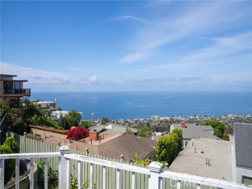 1375  La Mirada  , Laguna Beach, CA