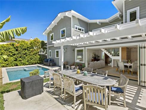 3203  Tyrol   Drive, Laguna Beach, CA
