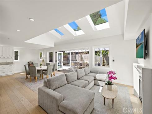 3203  Tyrol   Drive, Laguna Beach, CA