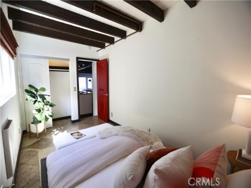 31981  Virginia   Way, Laguna Beach, CA