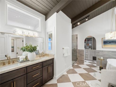 1675  Tahiti   Avenue, Laguna Beach, CA