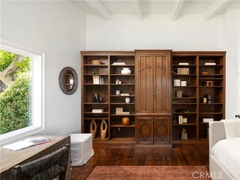 1665  Hillcrest Drive  , Laguna Beach, CA