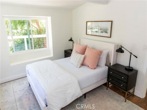 275 Woodland Drive, Laguna Beach, CA