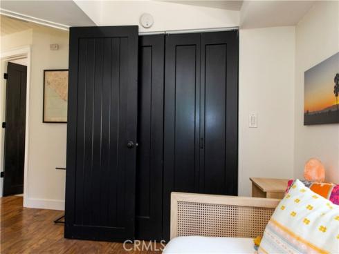 275 Woodland Drive, Laguna Beach, CA