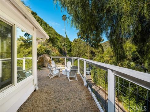 275 Woodland Drive, Laguna Beach, CA