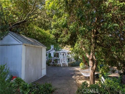 275 Woodland Drive, Laguna Beach, CA