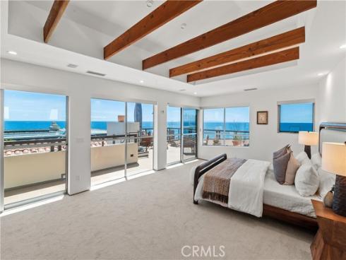 130  Mcknight  , Laguna Beach, CA