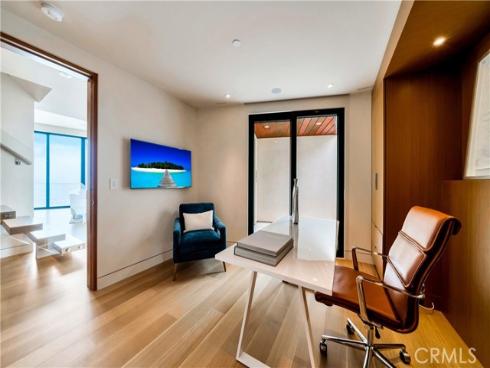 18 Lagunita Drive , Laguna Beach, CA